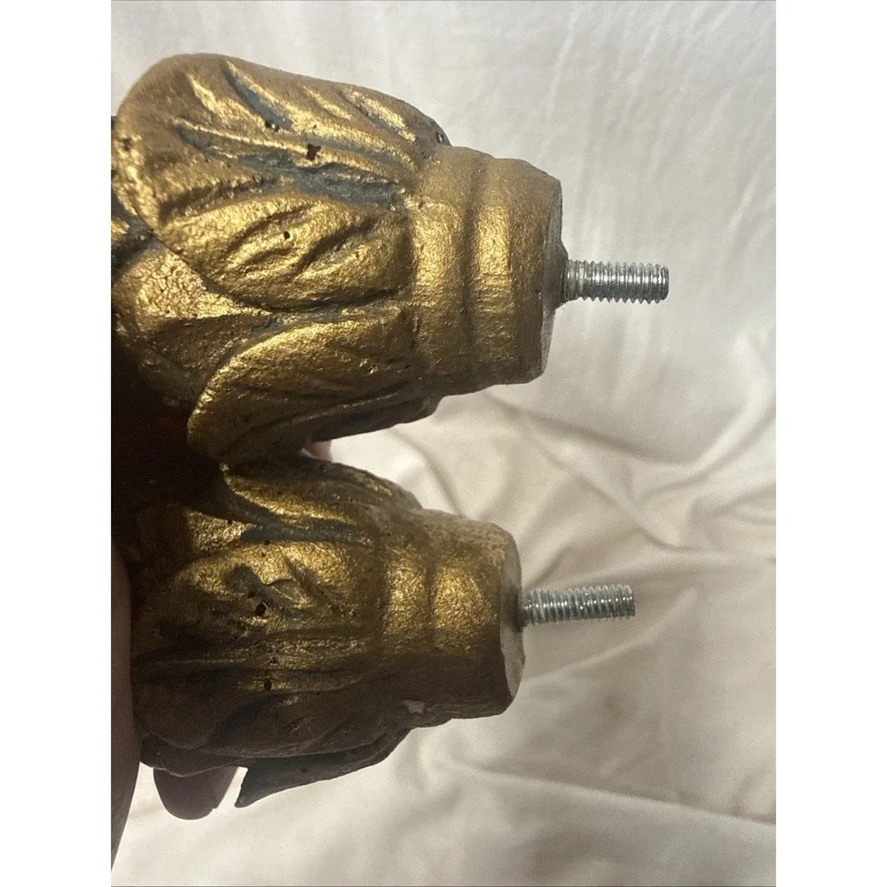 VTG Pineapple PineCone Gold Leaf Leaves Detailed Resin 3